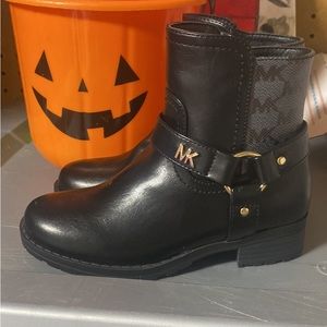 Michael kors kids boots